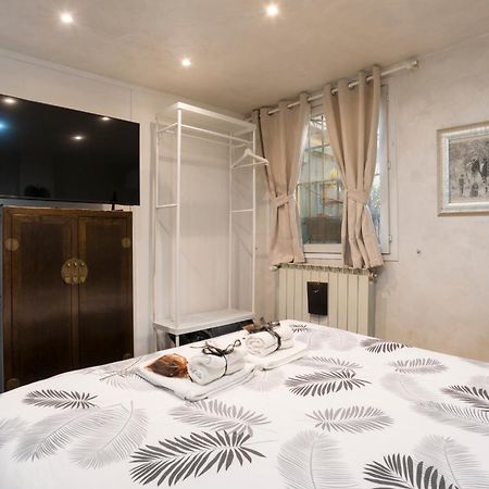 Luxury Piazza Di Spagna Escape With Terrace And Private Spa Rome Exterior photo