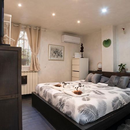 Luxury Piazza Di Spagna Escape With Terrace And Private Spa Rome Exterior photo