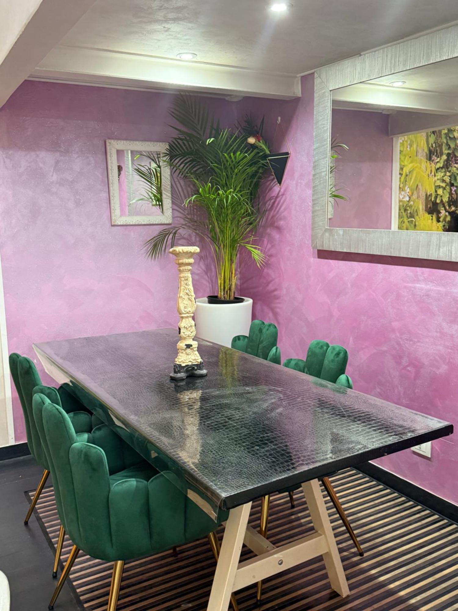 Luxury Piazza Di Spagna Escape With Terrace And Private Spa Rome Exterior photo