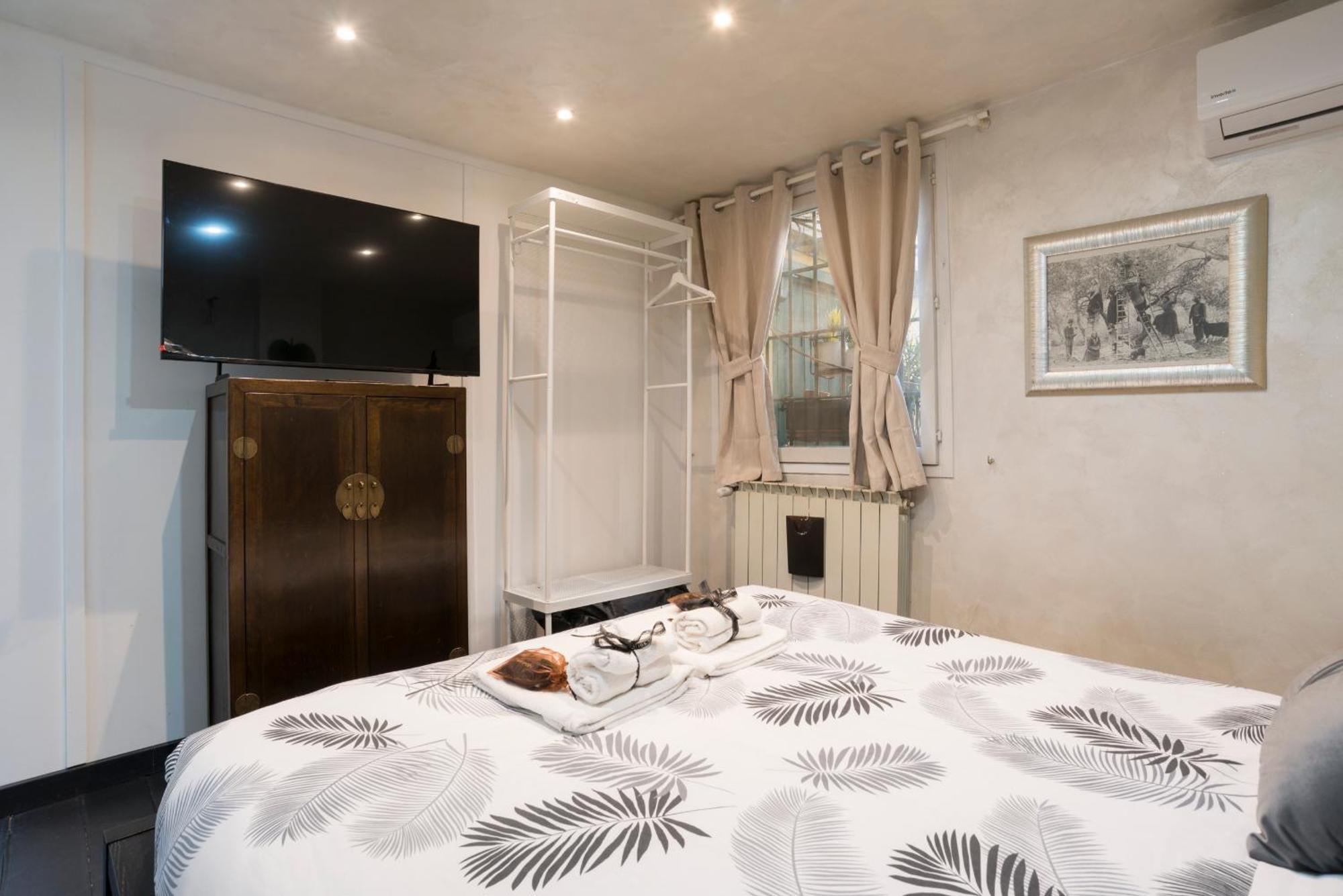 Luxury Piazza Di Spagna Escape With Terrace And Private Spa Rome Exterior photo